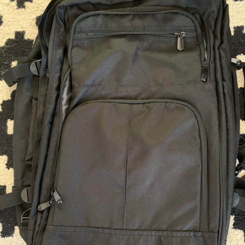 Rick Steve’s Convertible Carry On Black NWOT